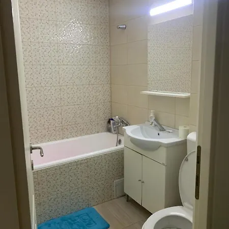 Cozy Neversea קונסטנצה